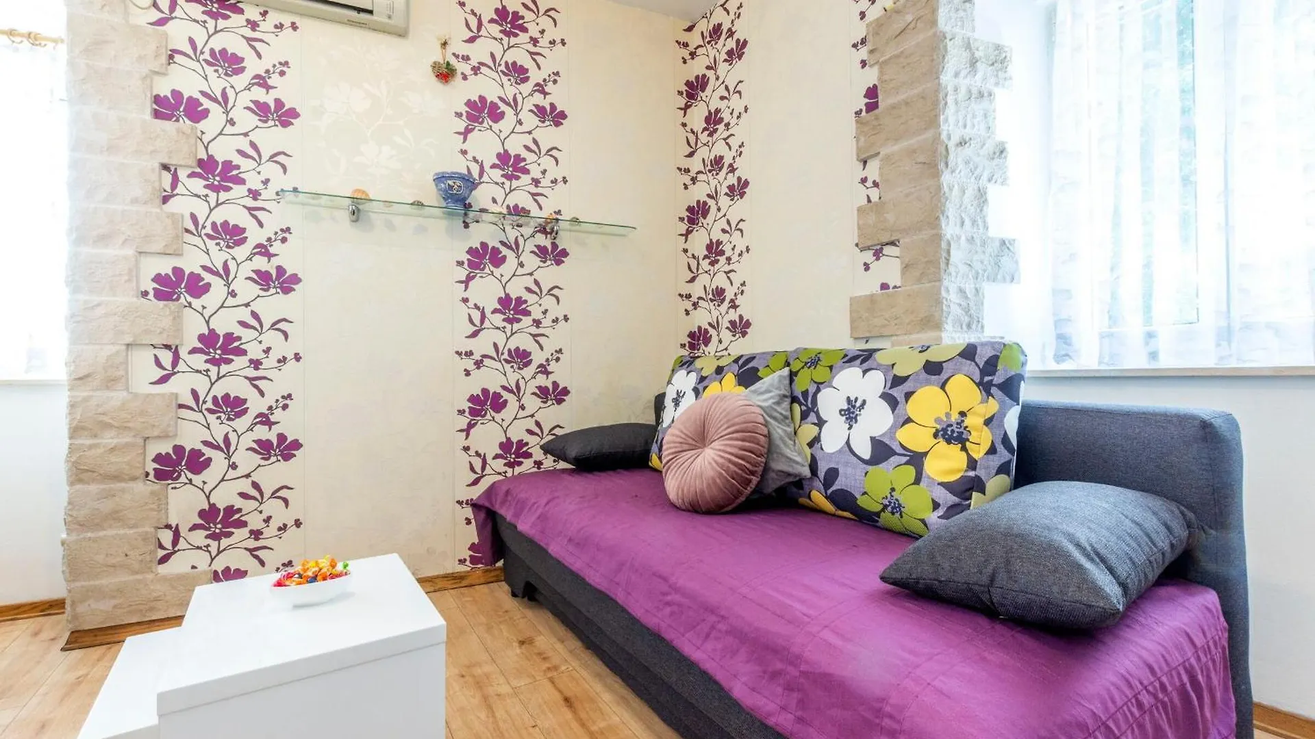 Apartment Center With Jacuzzi Сплит