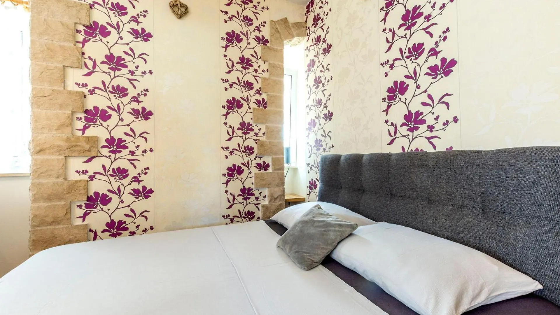 Apartment Center With Jacuzzi Сплит 0*,