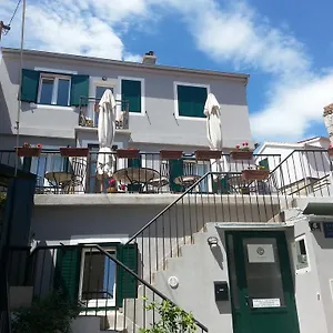 Bed & Breakfast Golden, Spalato